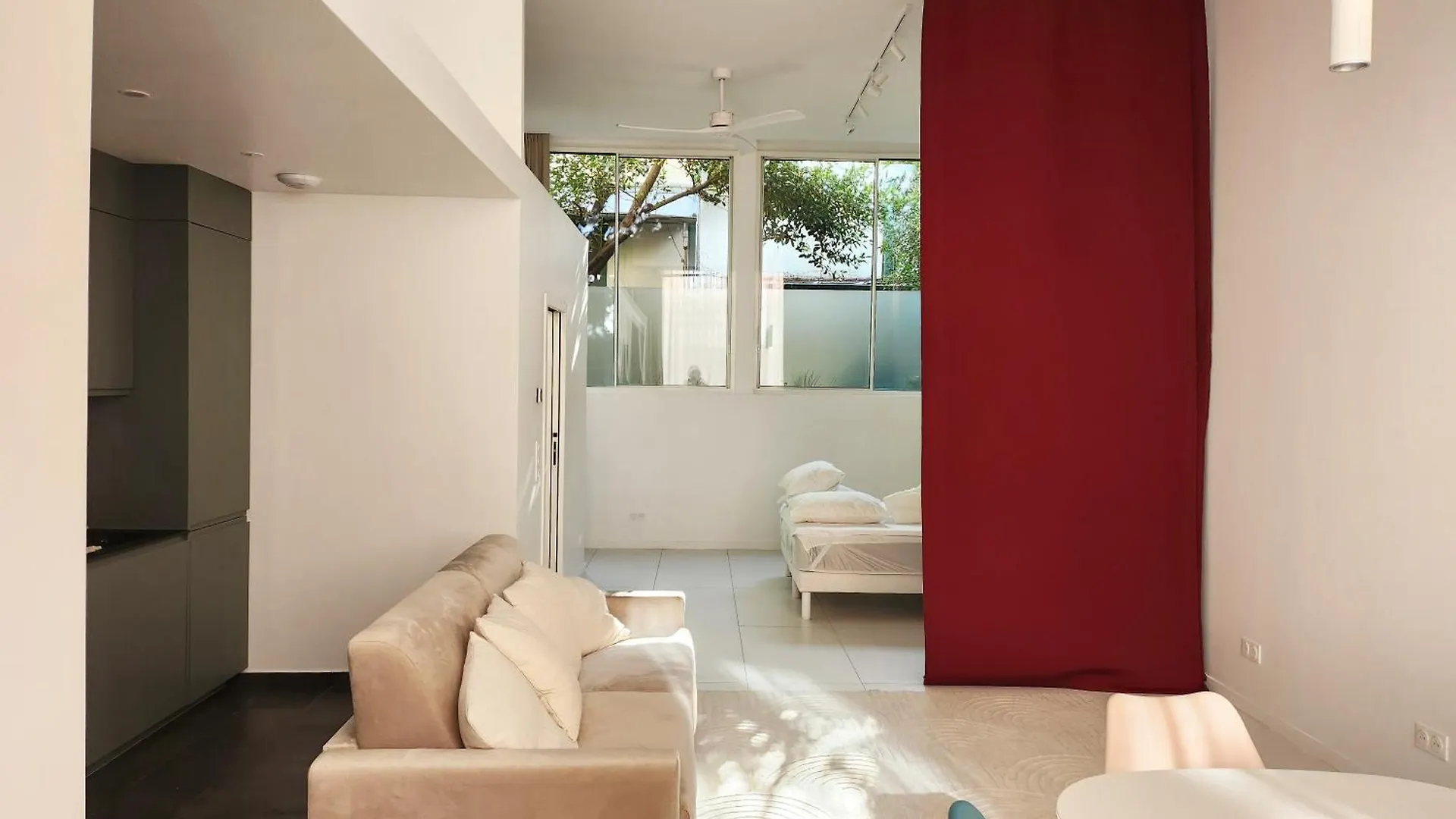 Апартаменты Loft Moderne Et Lumineux Париж